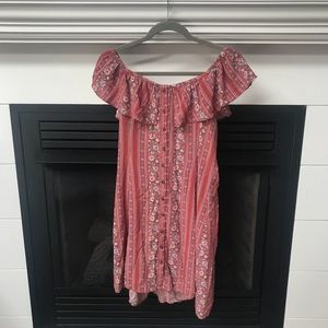 American Eagle: Off the shoulder dress